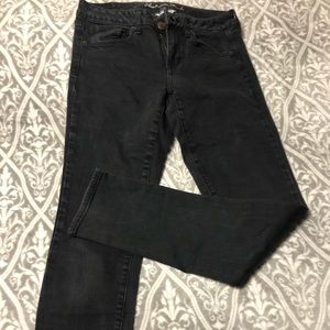 American eagle black skinny jeans